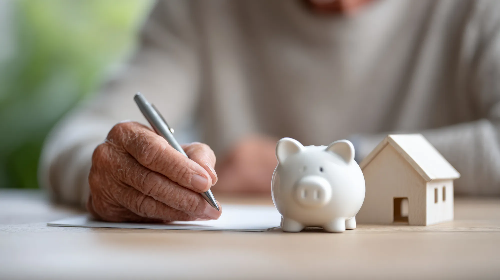 Turning Savings Into a Reliable Retirement Income